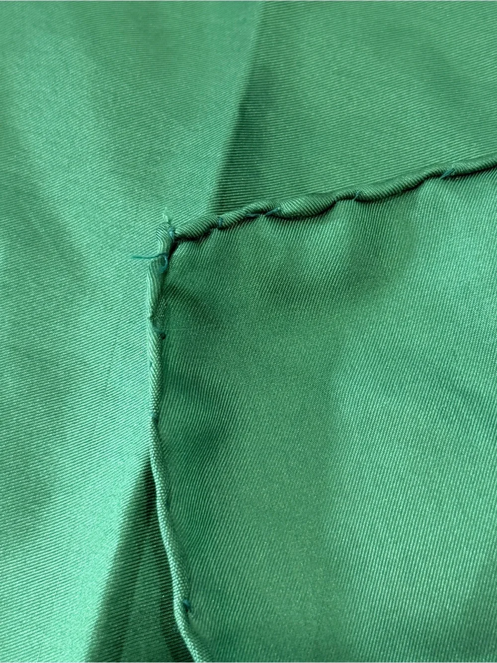 Vintage Silk Solid Green Satin Finish Square Scarf